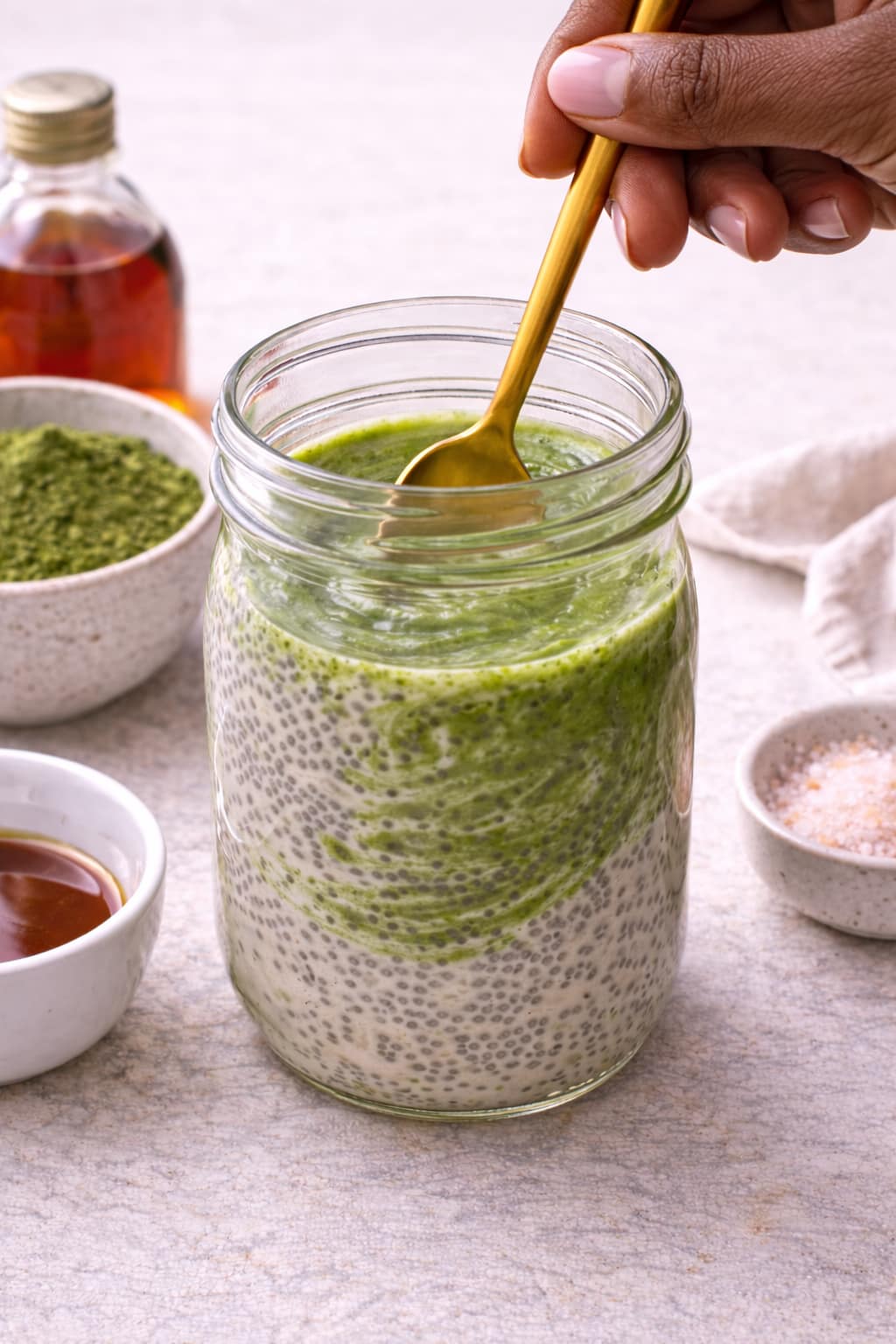 Step 4: Stirring chia pudding after resting